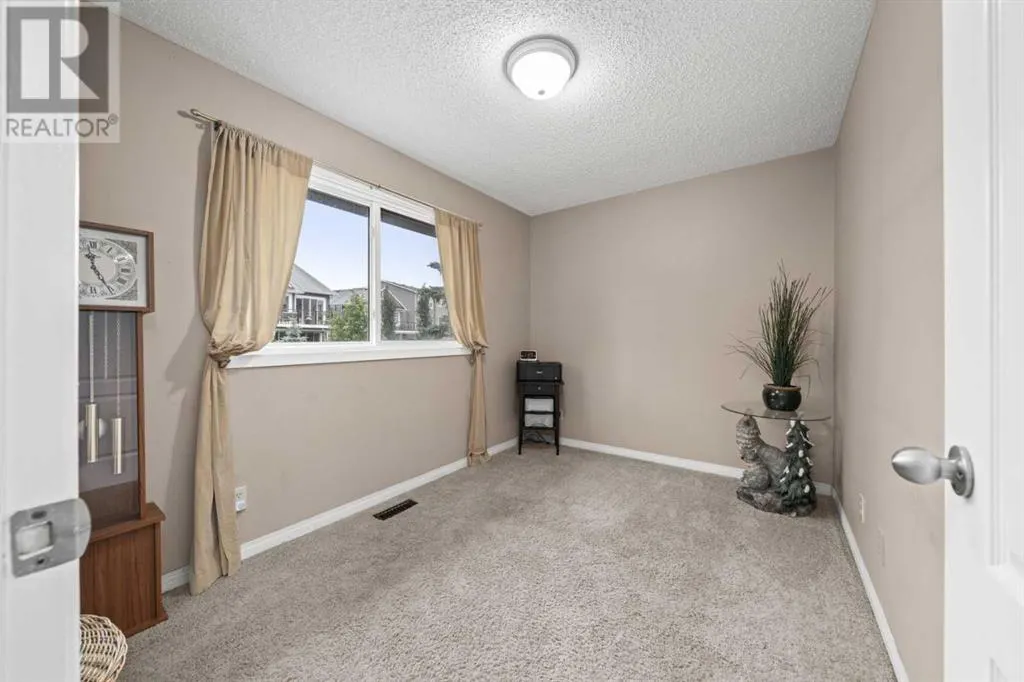 145 Carr Crescent