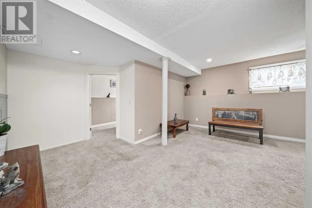 145 Carr Crescent