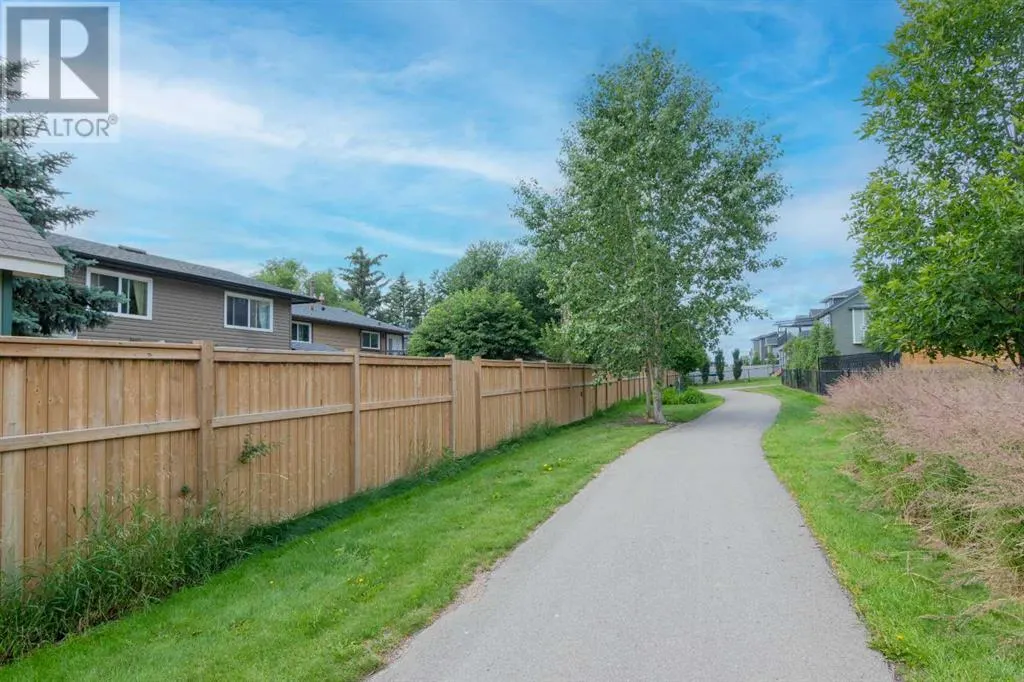 145 Carr Crescent