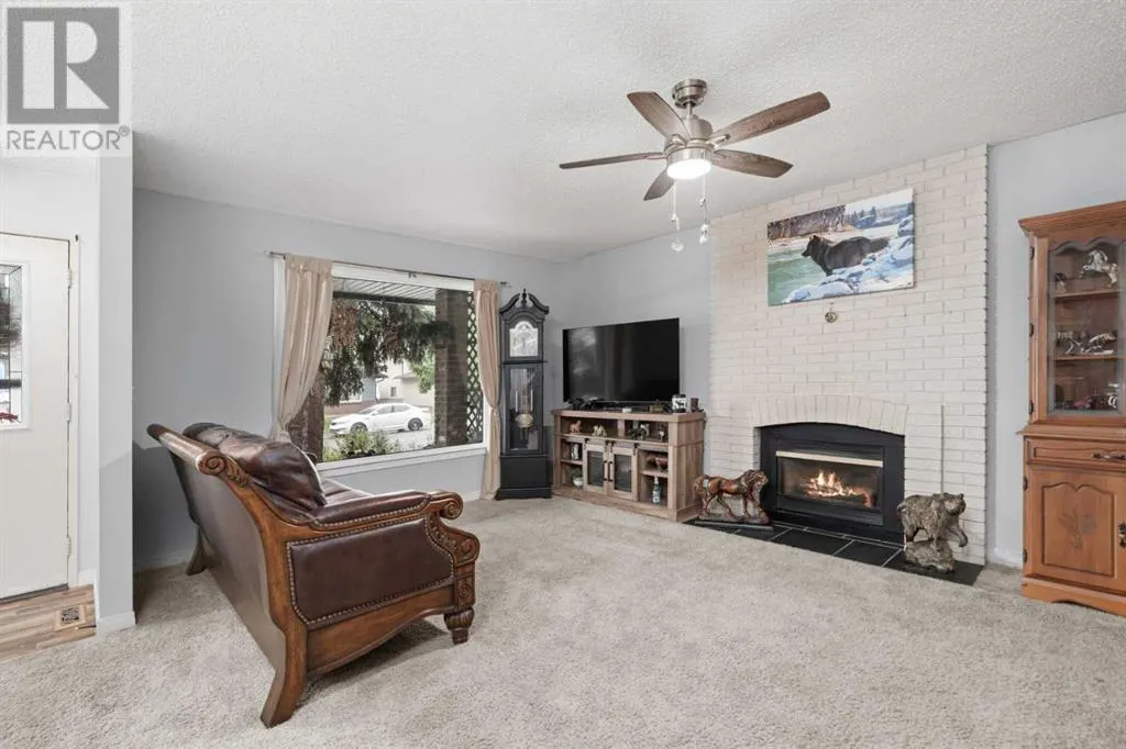 145 Carr Crescent