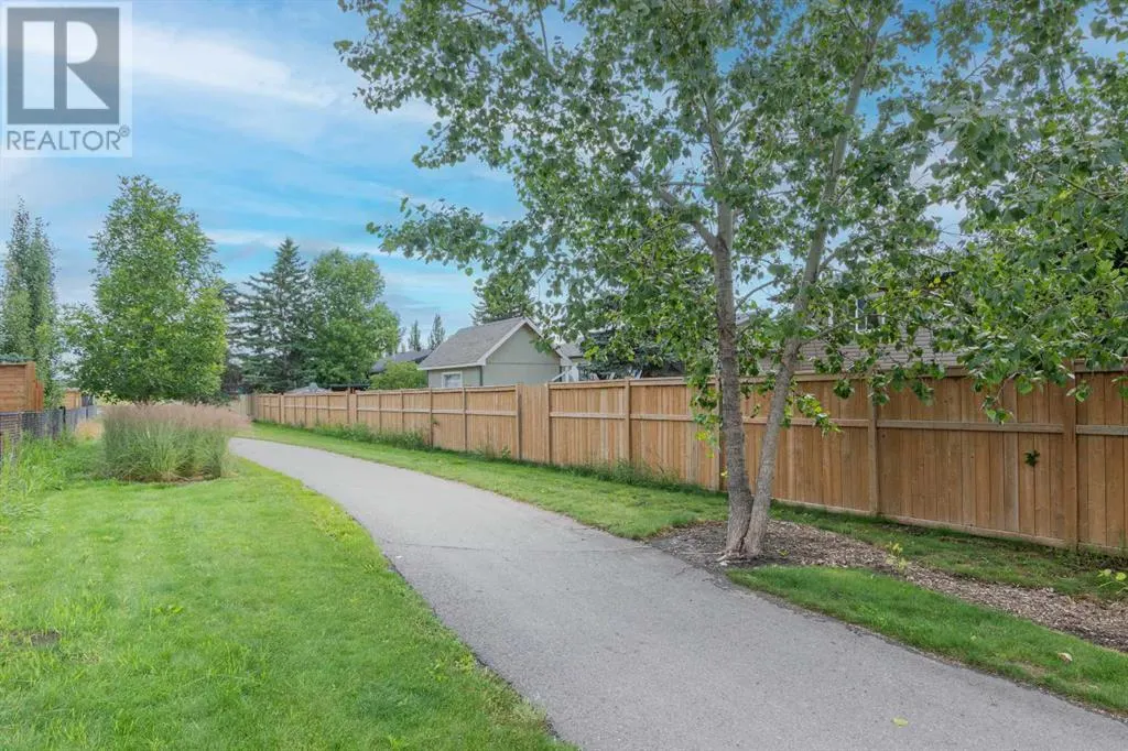 145 Carr Crescent