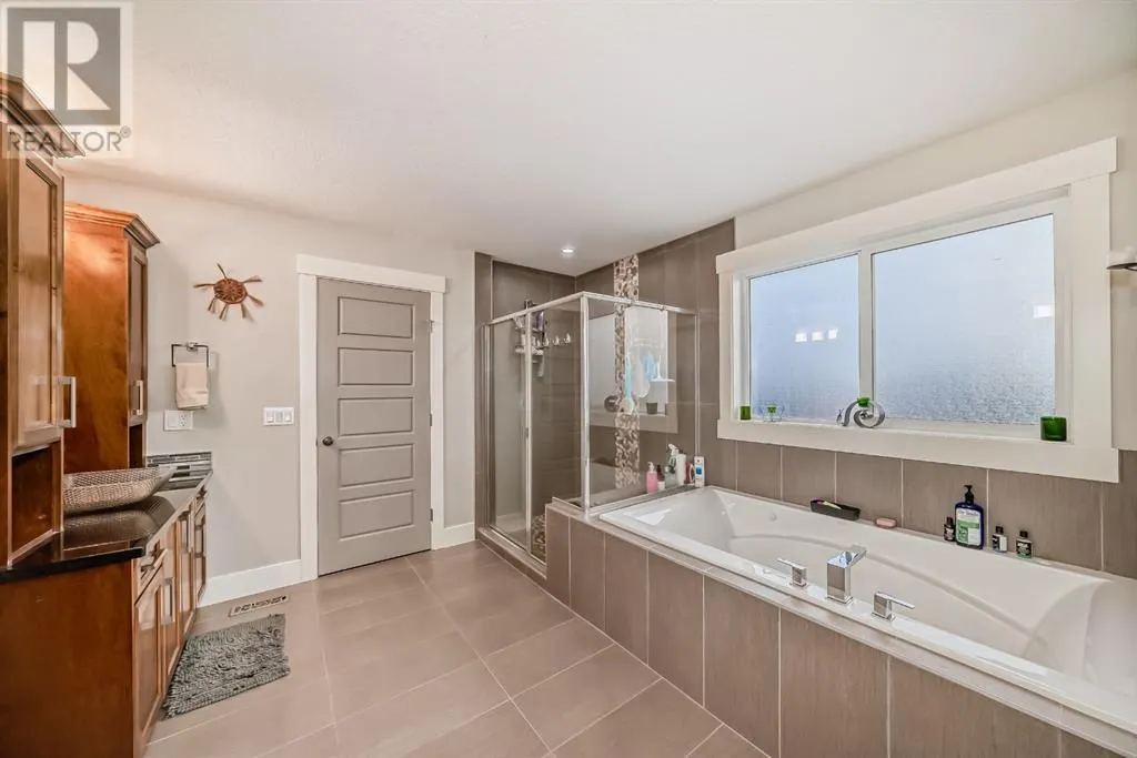 168 kinniburgh Circle