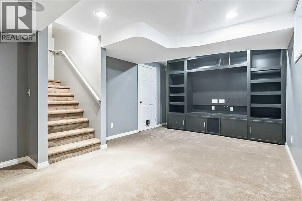 342 Everglen Rise SW