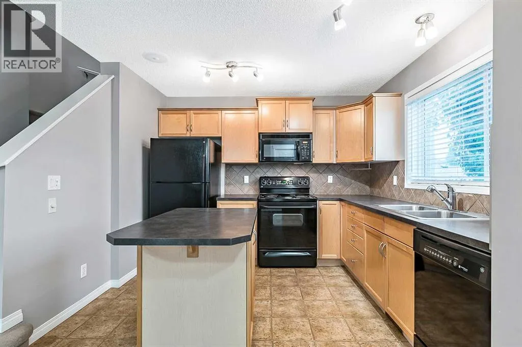 342 Everglen Rise SW