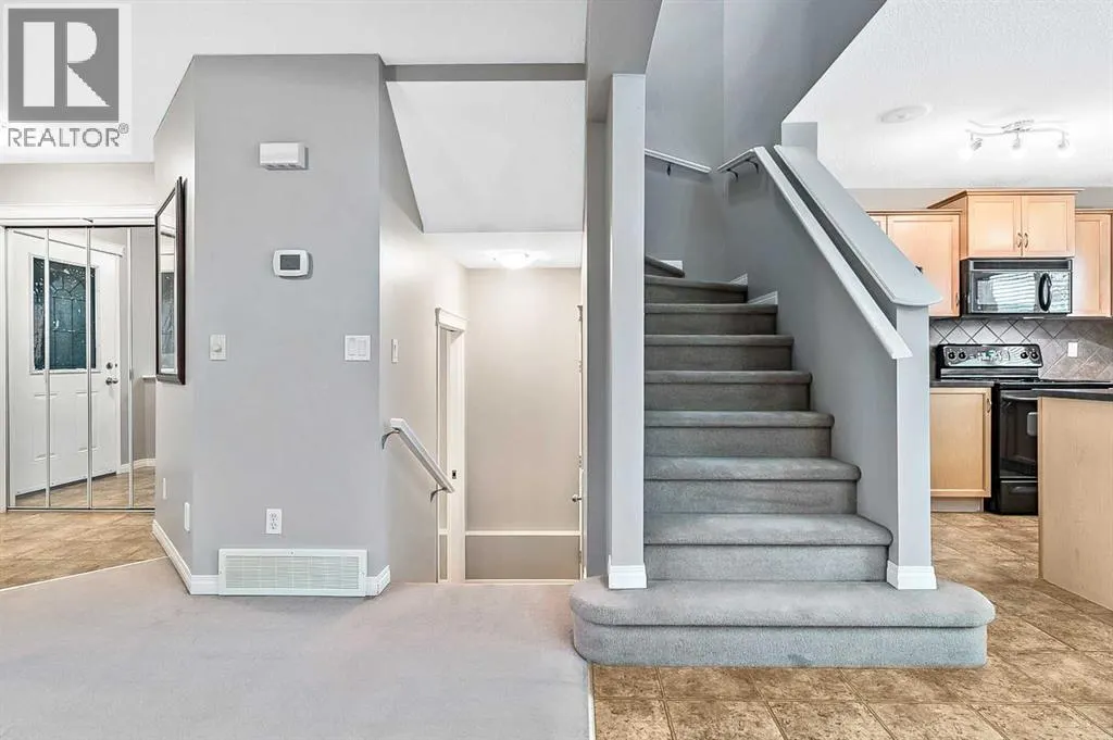 342 Everglen Rise SW