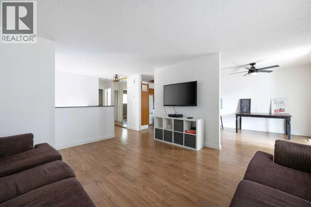 1053 Timberline Drive
