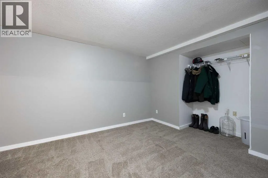 1053 Timberline Drive