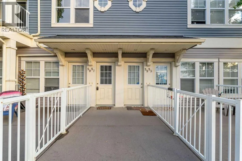 57 Auburn Bay Common SE