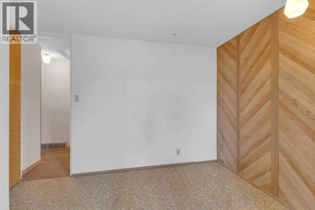 6 Fir Street
