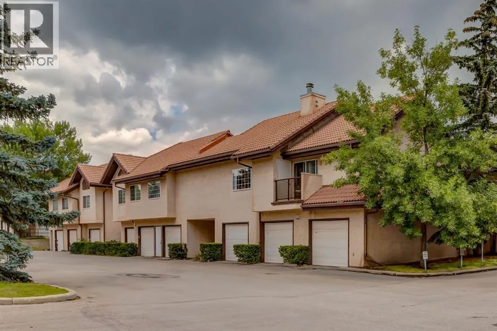 809, 1997 Sirocco Drive SW