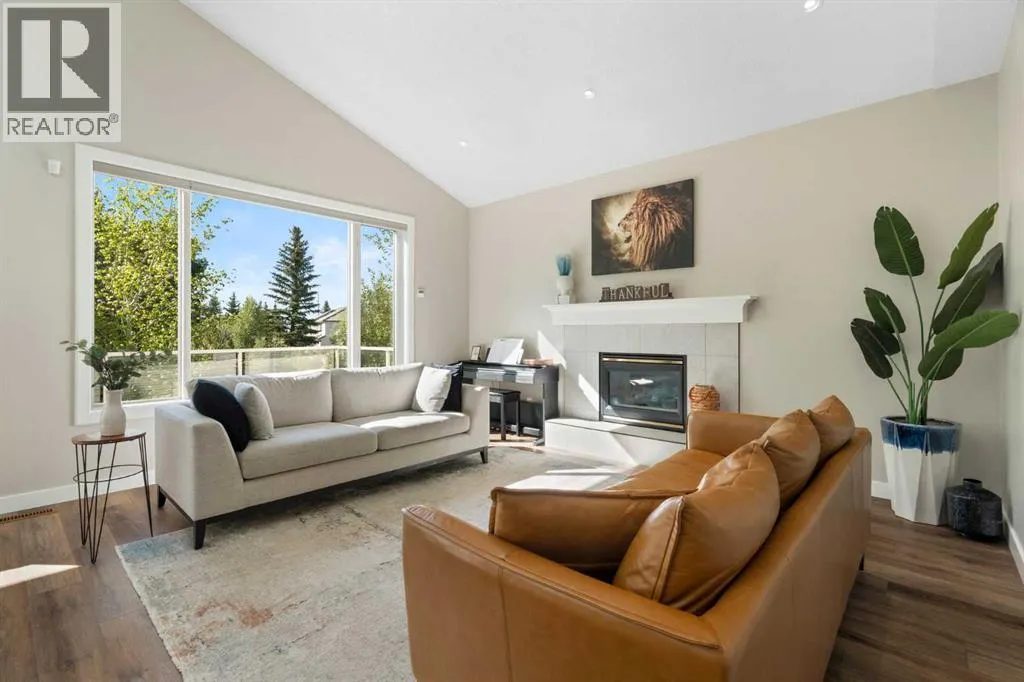 335 Sierra Madre Court SW
