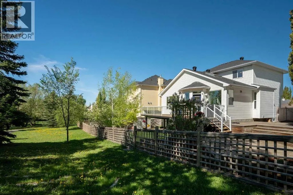 335 Sierra Madre Court SW