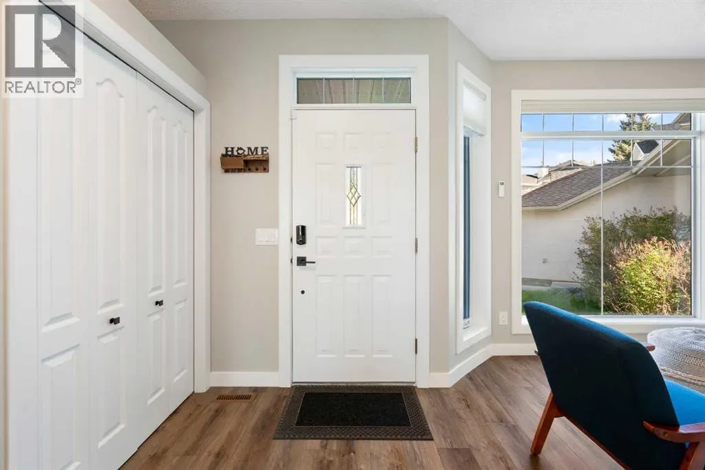 335 Sierra Madre Court SW