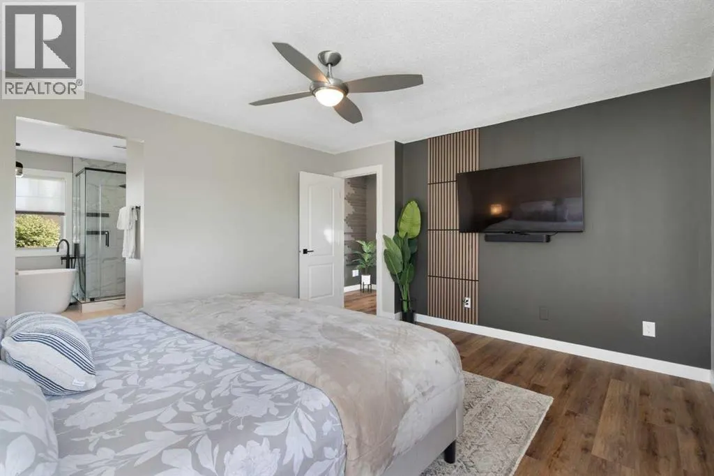 335 Sierra Madre Court SW