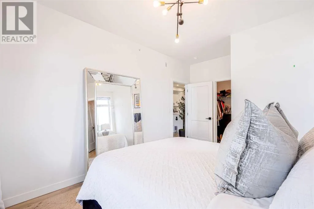 2401, 200 Seton Circle SE