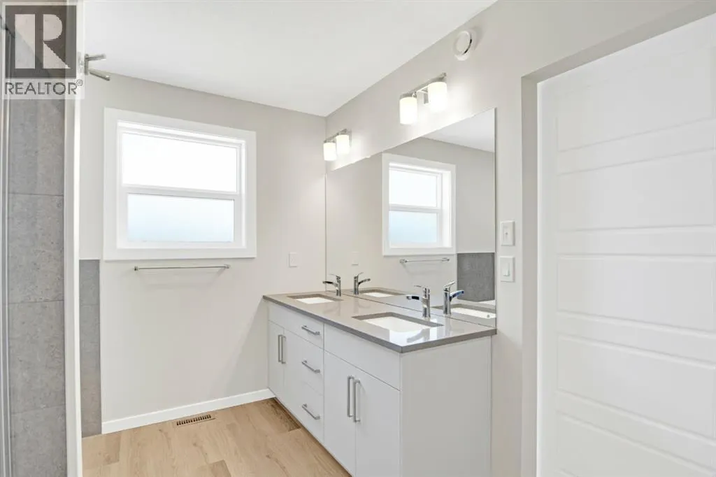 57 Emmett Crescent