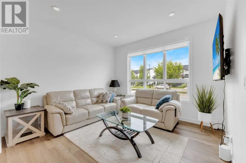D, 20 Evergreen Way