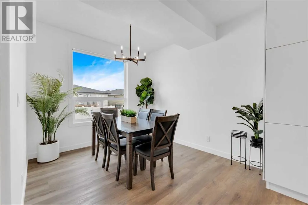 D, 20 Evergreen Way