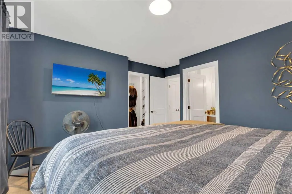 D, 20 Evergreen Way