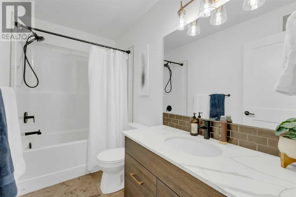 D, 20 Evergreen Way
