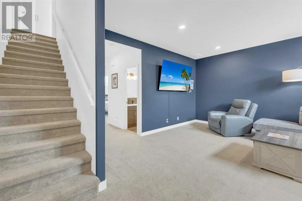 D, 20 Evergreen Way