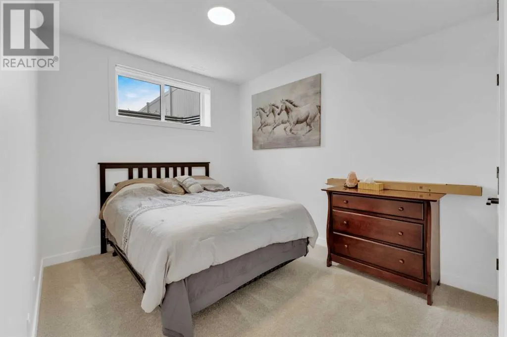 D, 20 Evergreen Way
