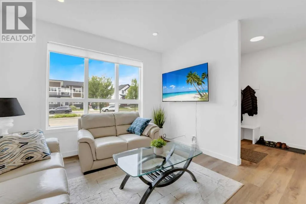 D, 20 Evergreen Way