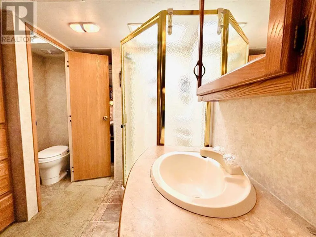 35, 12036 Twp Rd 422