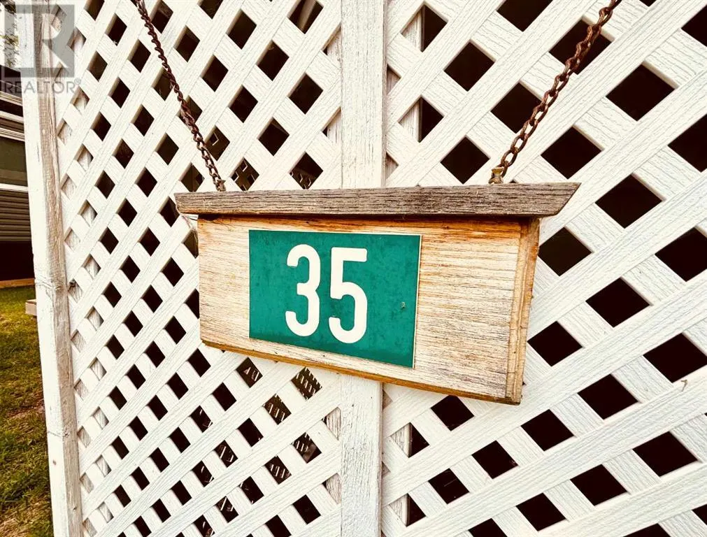 35, 12036 Twp Rd 422