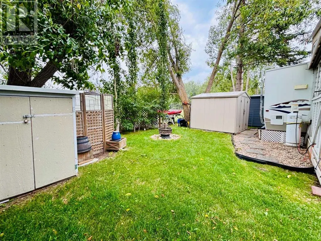 35, 12036 Twp Rd 422