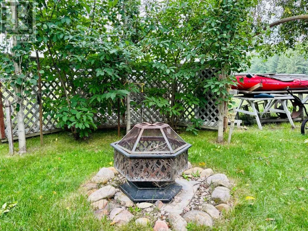 35, 12036 Twp Rd 422