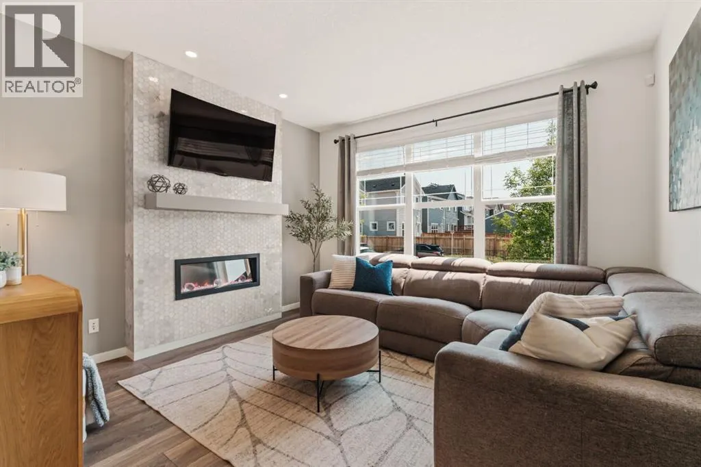 366 Magnolia Square SE