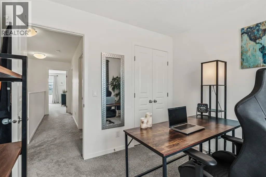 366 Magnolia Square SE