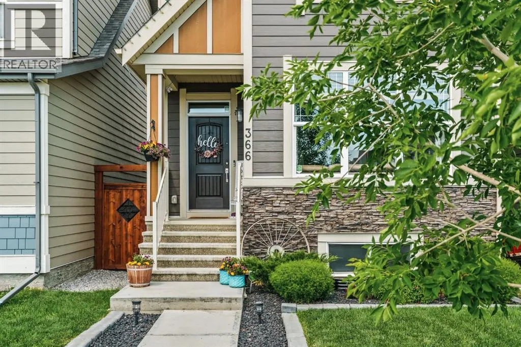 366 Magnolia Square SE