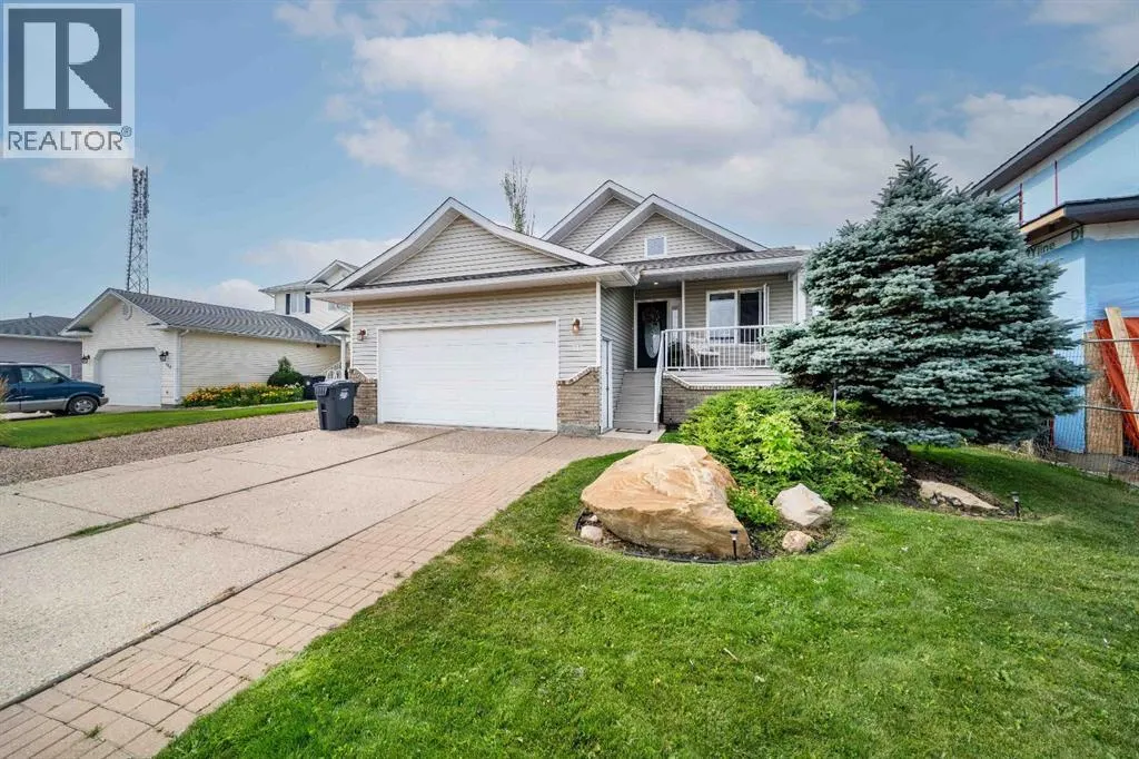 110 Redcliff Way SW