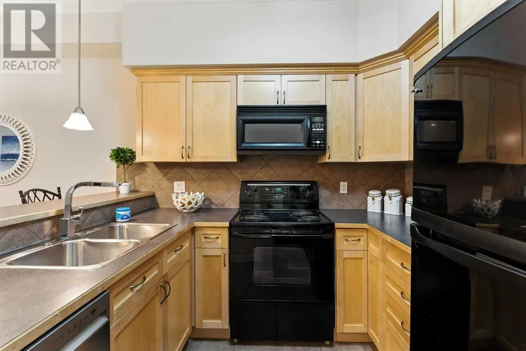 2210, 1888 Signature Park SW