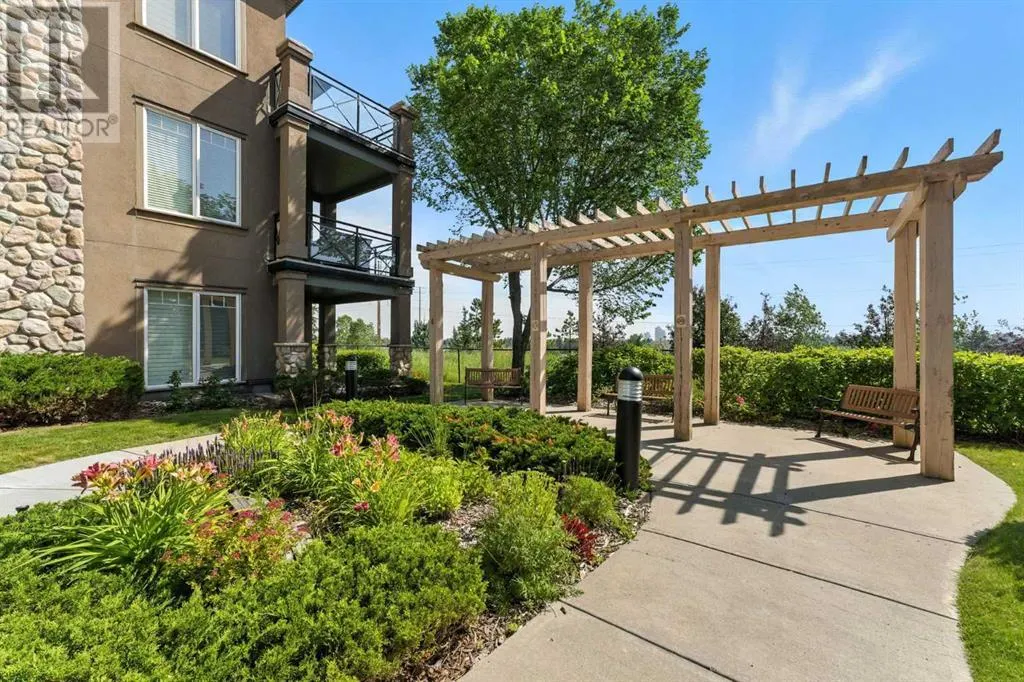 2210, 1888 Signature Park SW