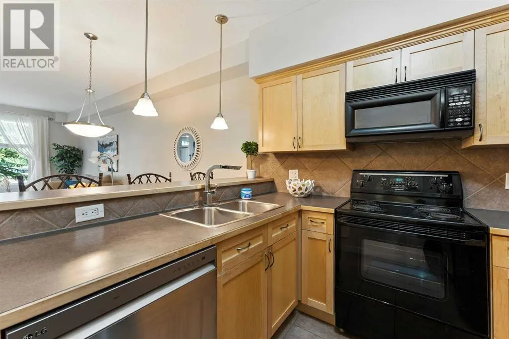 2210, 1888 Signature Park SW