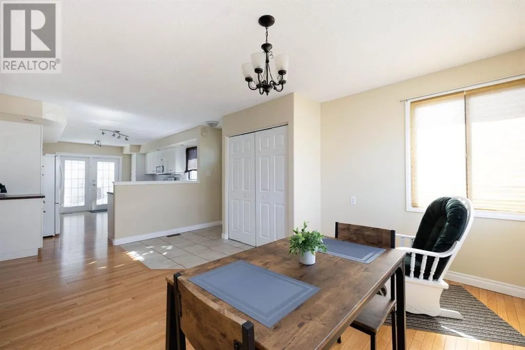 237 Ermine Crescent