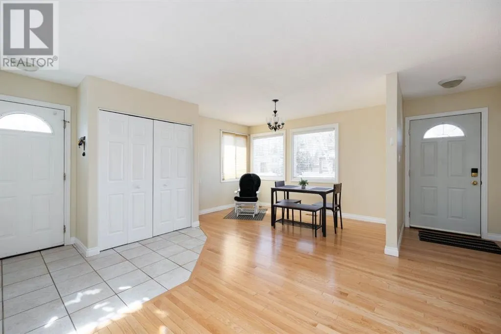 237 Ermine Crescent