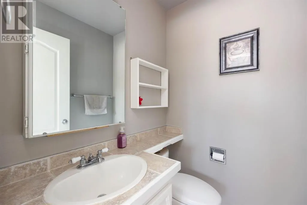 237 Ermine Crescent