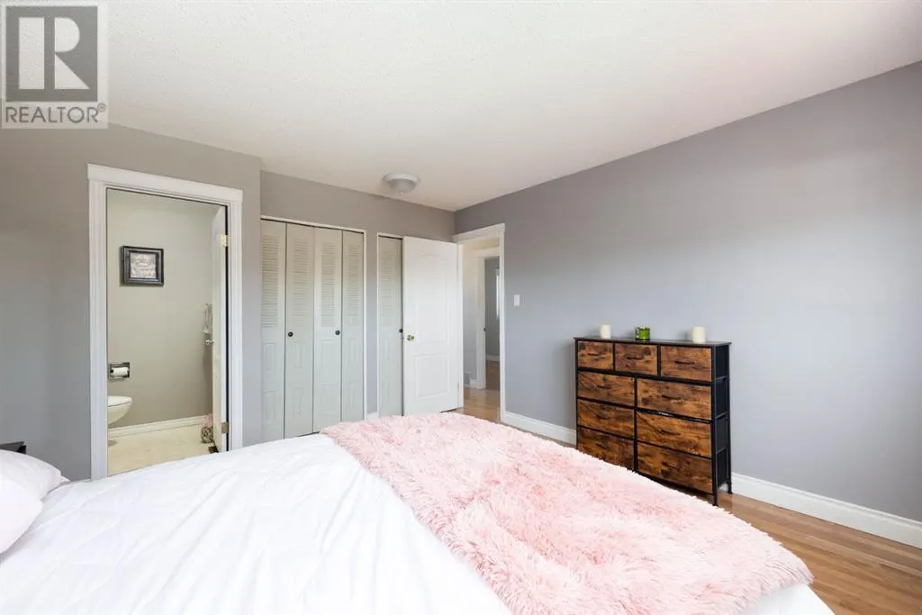 237 Ermine Crescent