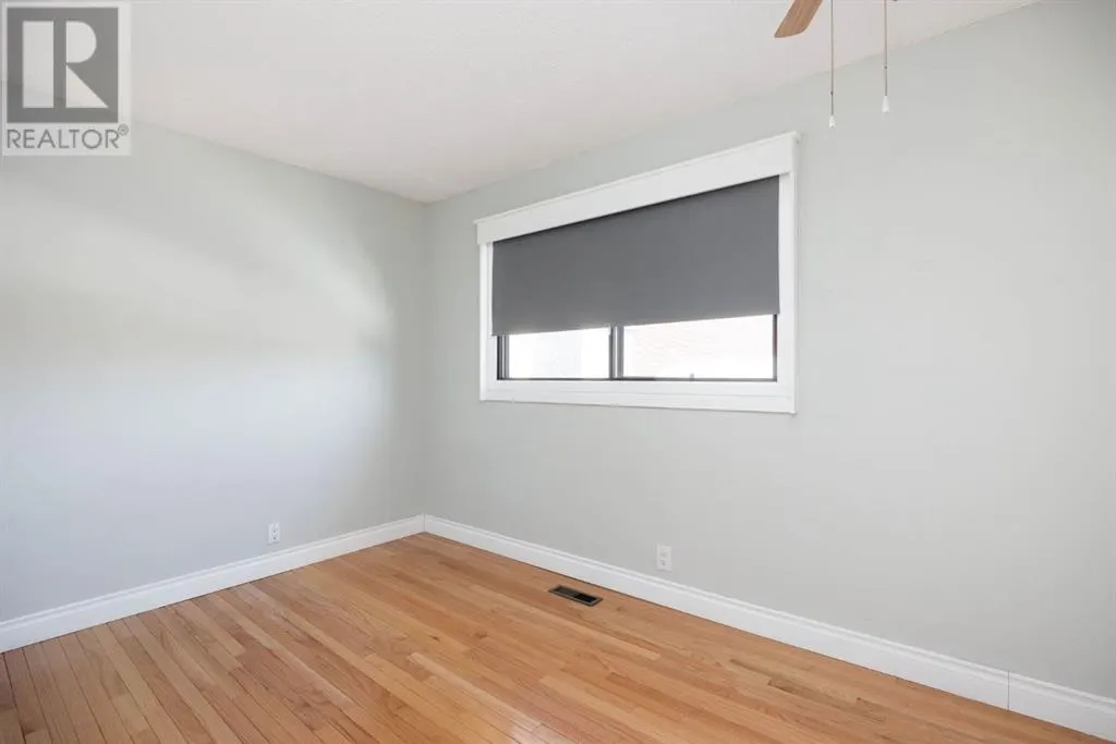 237 Ermine Crescent