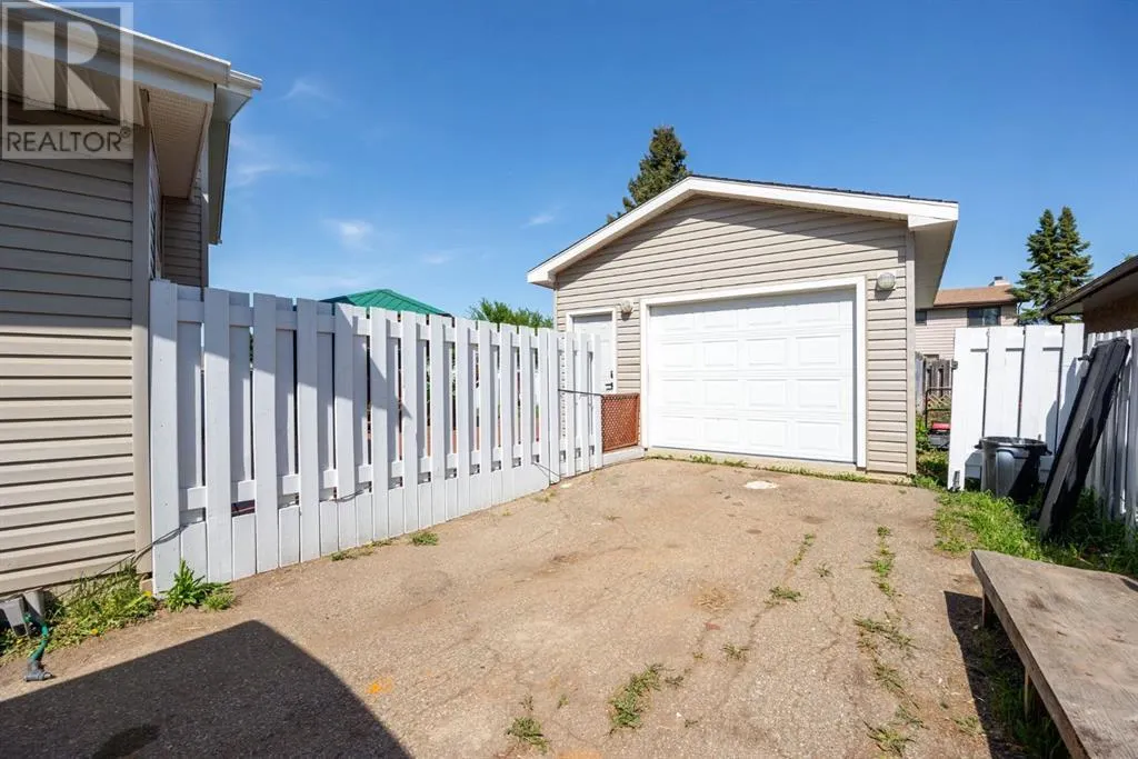 237 Ermine Crescent