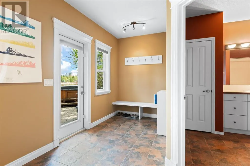 82 Auburn Sound Landing SE