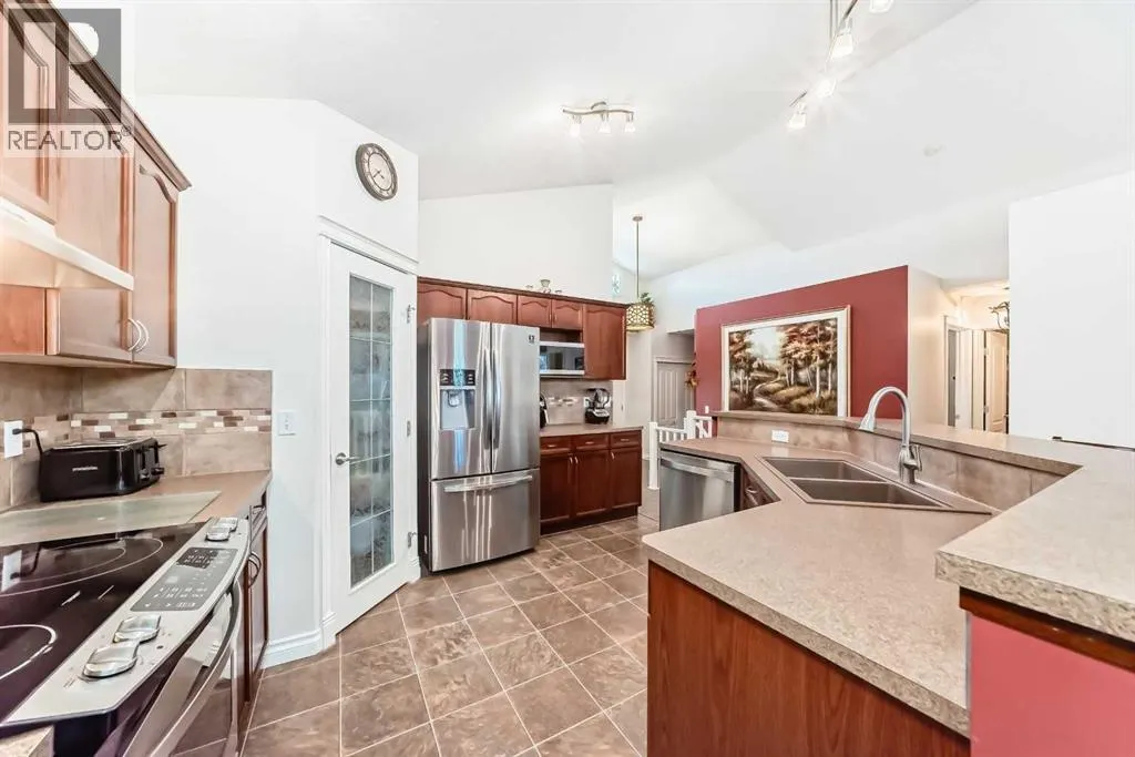 187 Hawkmere View