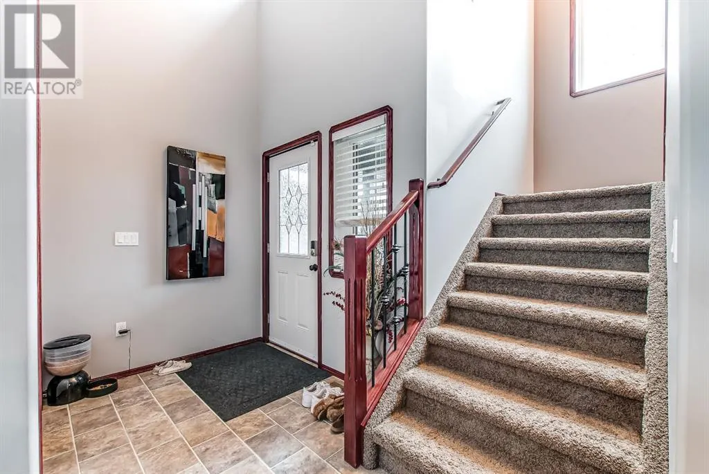 164 Somerside Way SE