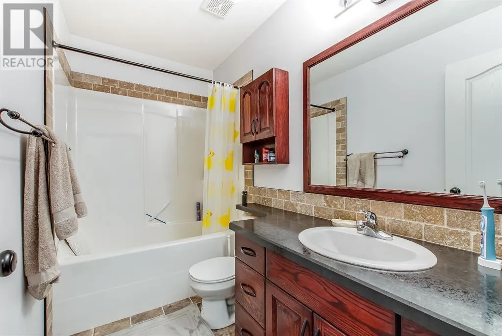 164 Somerside Way SE