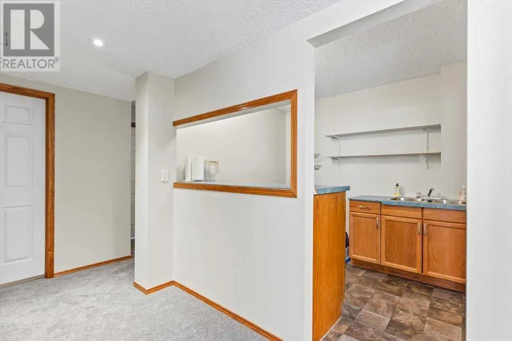 185 Westchester Way