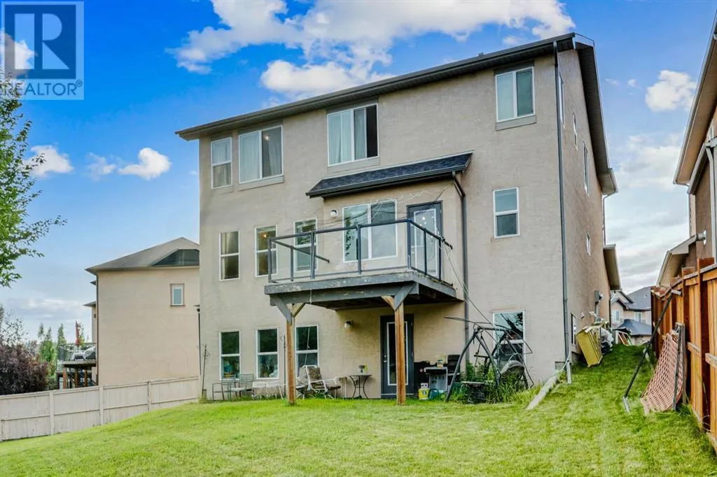28 Elmont Mews SW